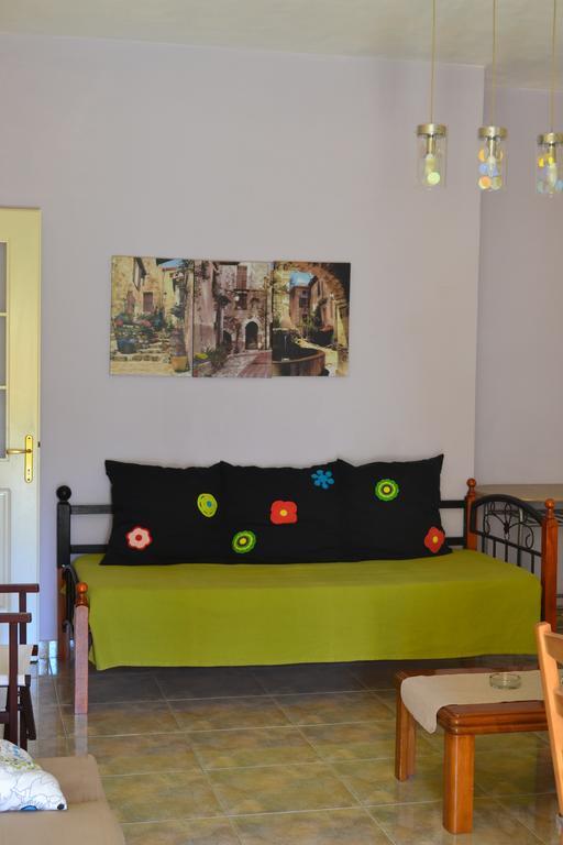 Scorpios Apartments Dassia  Bilik gambar
